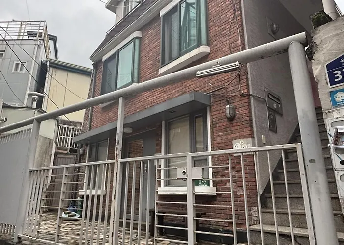 Apartment Near The President Palace *